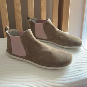 Groundies Toulouse Chelsea bootie tan sz US 11.5
